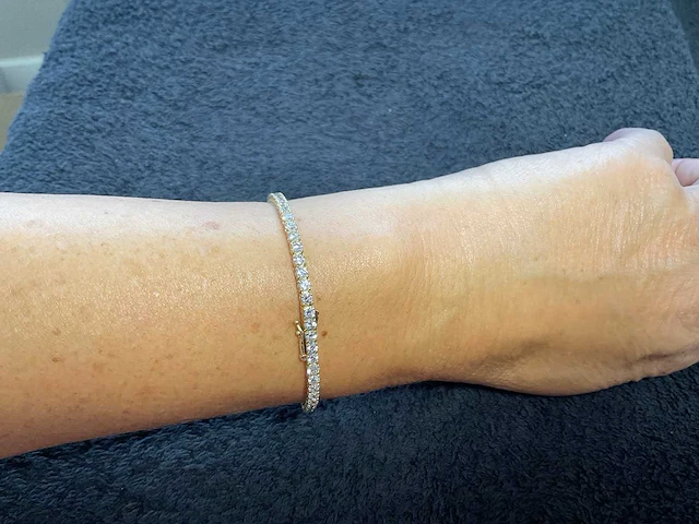 14 krt geel gouden tennis armband 5,18 crt. diamanten - afbeelding 5 van  15