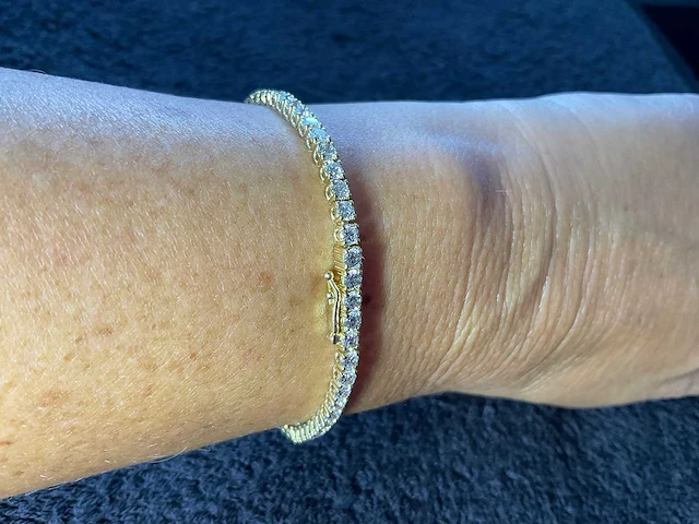 14 krt geel gouden tennis armband 5,18 crt. diamanten - afbeelding 9 van  15
