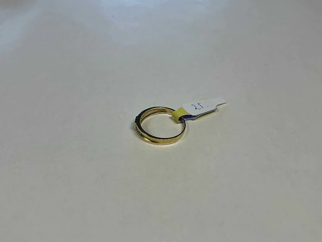 14 krt geelgouden ring - afbeelding 2 van  3