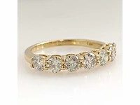 14 krt gouden ring met 7 natuurlijke diamanten 1,31crt
