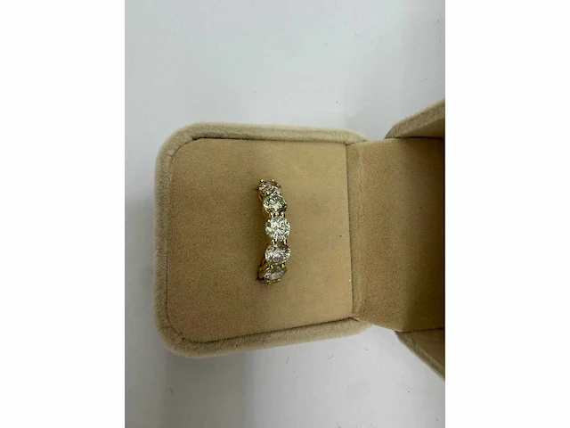 14 krt gouden ring met natuurlijke diamant 3,66 crt - afbeelding 2 van  16