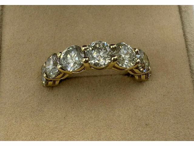 14 krt gouden ring met natuurlijke diamant 3,66 crt - afbeelding 1 van  16