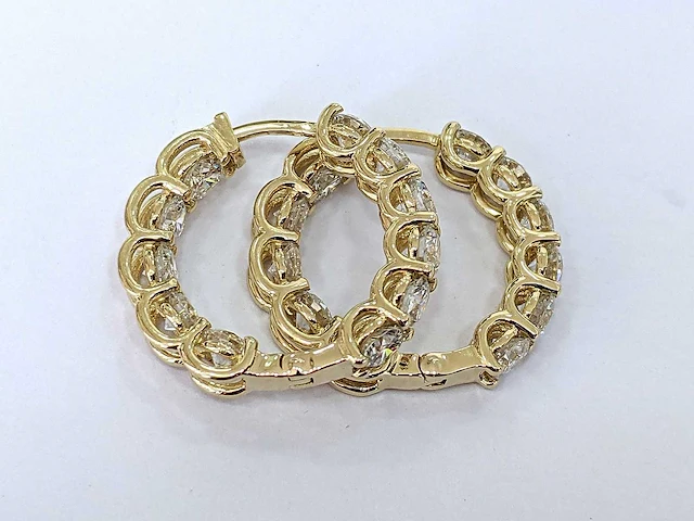 14 krt. oorstekers 22 diamanten 3,75 crt. - afbeelding 3 van  5