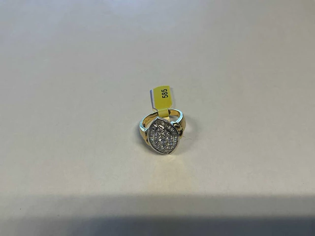 14 krt wit- en geelgouden ring - afbeelding 1 van  3