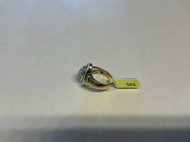 14 krt wit- en geelgouden ring - afbeelding 2 van  3