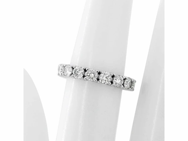 14 krt wit gouden ring met 19 natuurlijke diamant 2.09 crt - afbeelding 5 van  6
