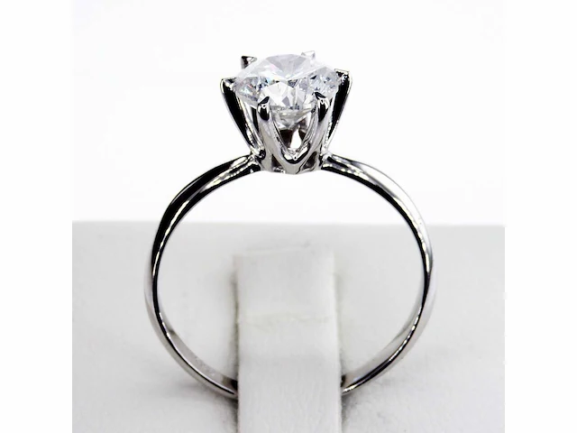 14 krt. wit gouden ring met diamant 1,51 crt. naturel - afbeelding 6 van  10