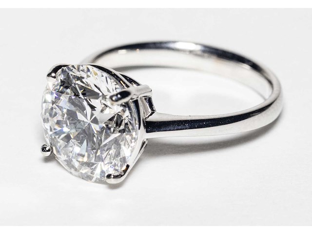 14 krt wit gouden ring met diamant 5,05 crt - afbeelding 1 van  9