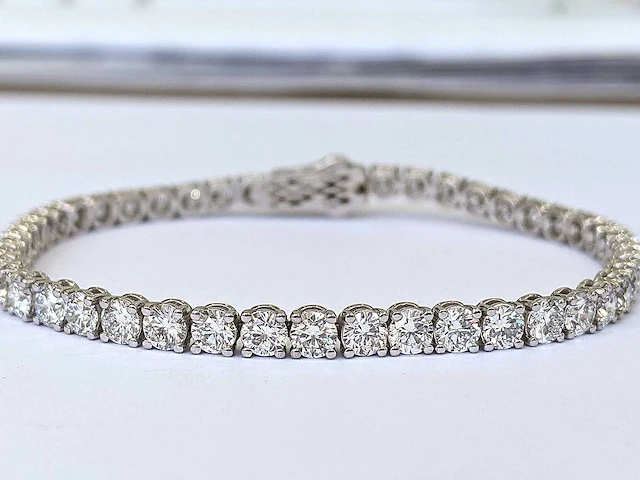 14 krt. wit gouden tennis armband met diamanten 8,17 crt. - afbeelding 5 van  6