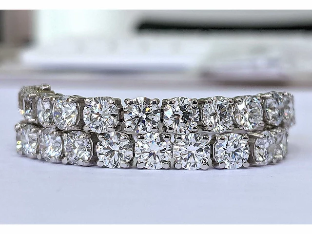 14 krt wit gouden tennis armband met natuurlijke diamanten 8,82 crt - afbeelding 7 van  8