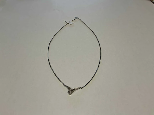 14 krt witgouden collier - afbeelding 1 van  3