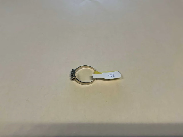 14 krt witgouden ring - afbeelding 2 van  3