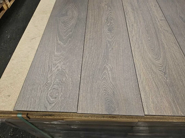 14 m2 laminaat plank - 1288 x 195 x 9 mm - afbeelding 2 van  3