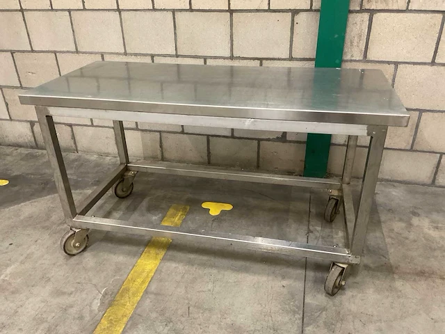 140cm rvs werktafel - afbeelding 1 van  3