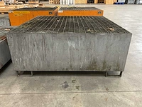 146x146cm gegalvaniseerde lekbak - afbeelding 2 van  3