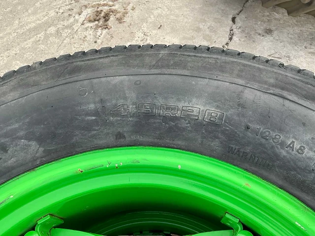 14.9r28 good year super traction radial banden met velg (2x) - afbeelding 10 van  12