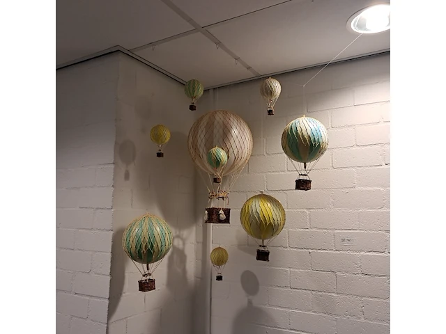 14x ballon authentic models, diverse kleuren - afbeelding 1 van  7