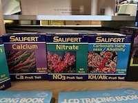 14x diversen w.o. lcd trainingbook, aquarium test w.o. anker, salifert - afbeelding 3 van  5
