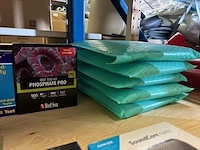14x diversen w.o. lcd trainingbook, aquarium test w.o. anker, salifert - afbeelding 5 van  5