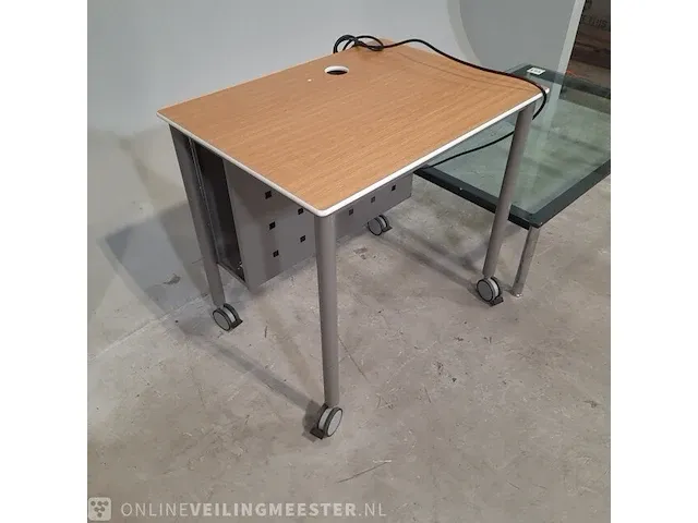 14x verrijdbare lessenaar, 2x salontafel met glazen tafelblad en 4x tussenschot - afbeelding 8 van  15