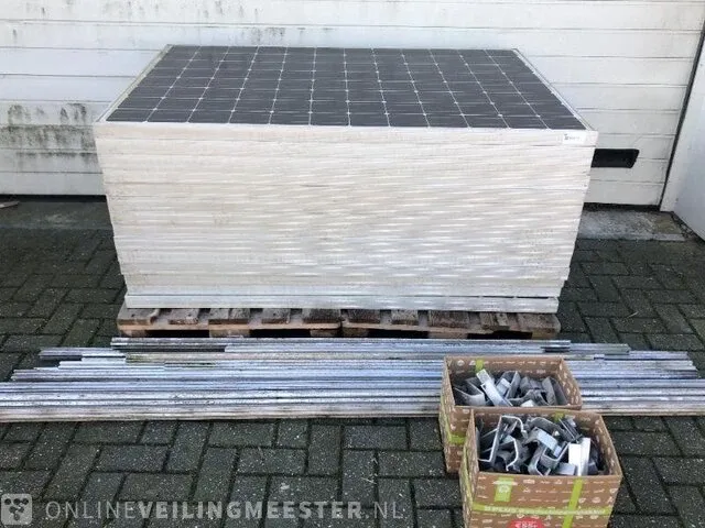 14x zonnepanelen mage solar 270wp per paneel - afbeelding 1 van  9
