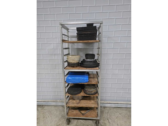 15-delige afkoelwagen inclusief bakvormen - afbeelding 2 van  3