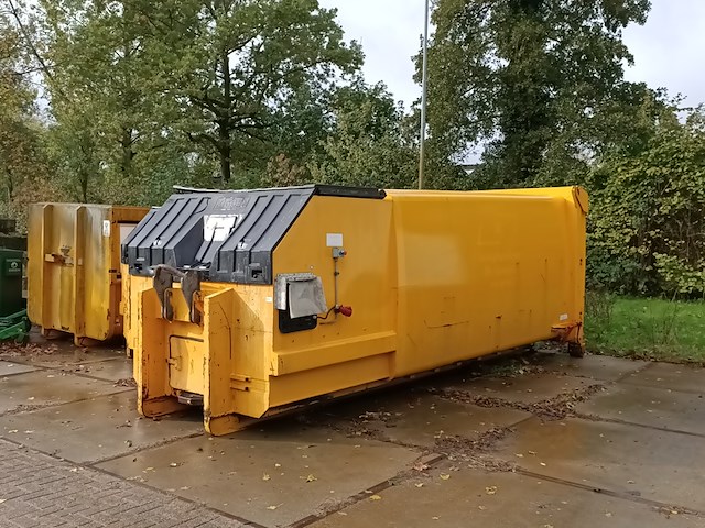 15 m³ perscontainer voorzien van haakarm kiggen - afbeelding 1 van  14