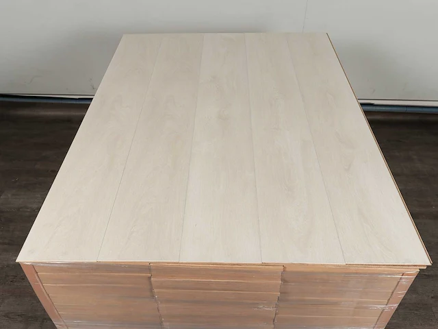 15 m2 laminaat plank - 1285 x 192 x 8 mm - afbeelding 3 van  3