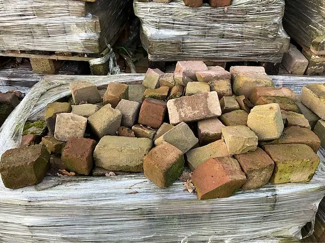 150m2 gebakken klinkers dikformaat - afbeelding 16 van  18