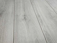 16 m2 laminaat plank - 1380 x 244 x 8 mm - afbeelding 1 van  3