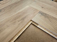 16 m2 parket eiken visgraat mutliplank - 660 x 110 x 14 mm - afbeelding 2 van  3