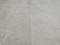 16 m2 pvc spc click tegel - 610 x 305 x 4 mm - afbeelding 1 van  3