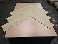 16 m2 pvc spc click visgraat - 610 x 150 x 4 mm - afbeelding 3 van  3