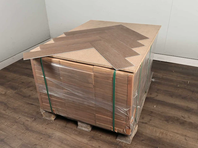 16 m2 pvc spc click visgraat - 610 x 150 x 5 mm - afbeelding 4 van  4
