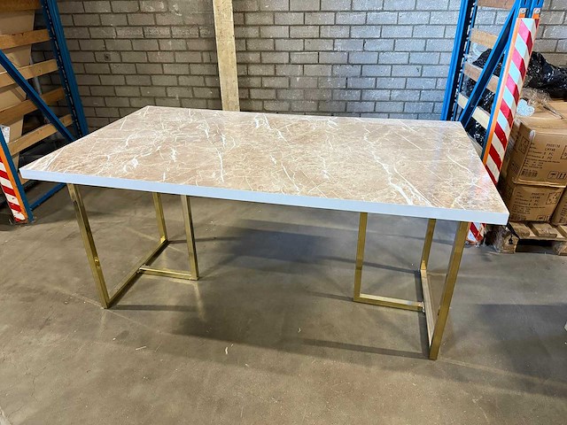 160 cm marmerlook tafel met zilveren poten - afbeelding 1 van  3