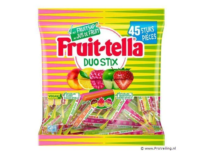 Veiling van diverse fruit-tella duostix en strawberry