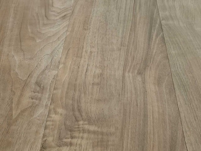 17 m2 pvc spc click plank met xps onderlaag - 1220 x 228 x 6,5 mm - afbeelding 1 van  3