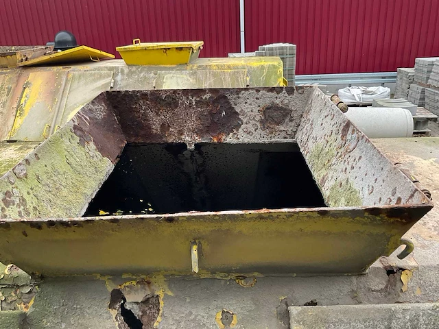 17 m3 afzet afvalcontainer - afbeelding 9 van  12