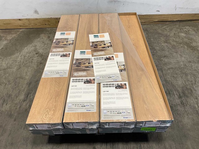 17,7m² krono kliklaminaat light brushed oak - afbeelding 4 van  9