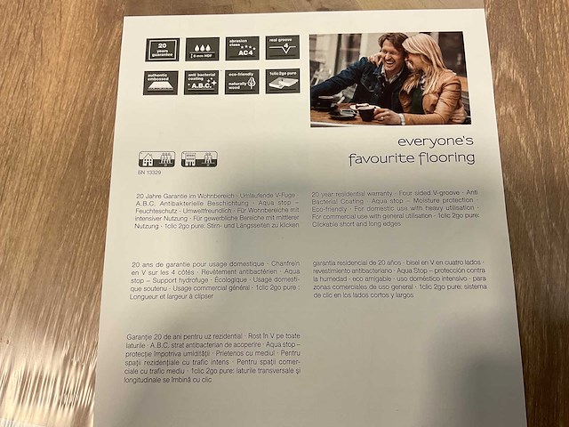 17,7m² krono kliklaminaat light brushed oak - afbeelding 7 van  9