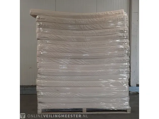 17x matras - afbeelding 1 van  3