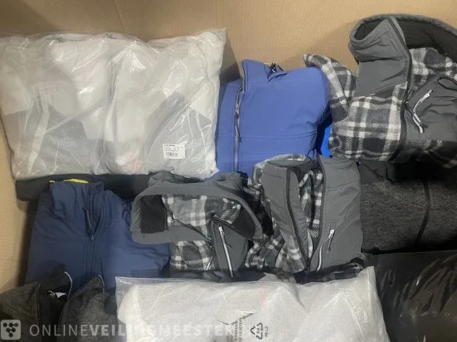 17x wintersport kleding icepeak, lutha - afbeelding 4 van  4