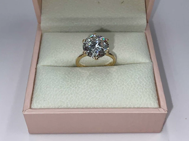 18 karaat geelgouden ring met 4,88 crt. diamant - afbeelding 5 van  8