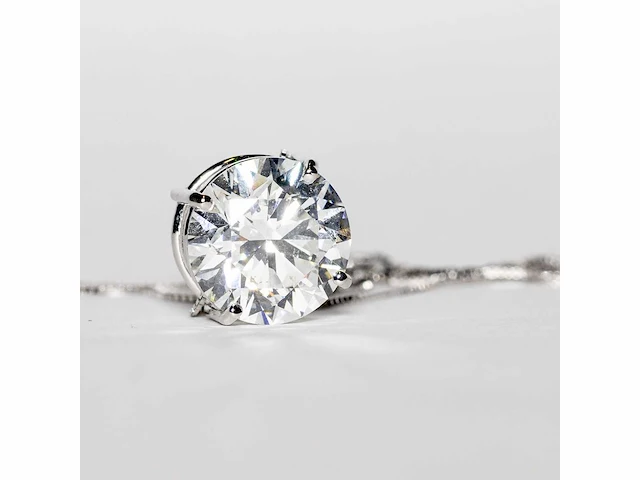18 karaat witgouden ketting met 5,04 crt. diamant. - afbeelding 1 van  13