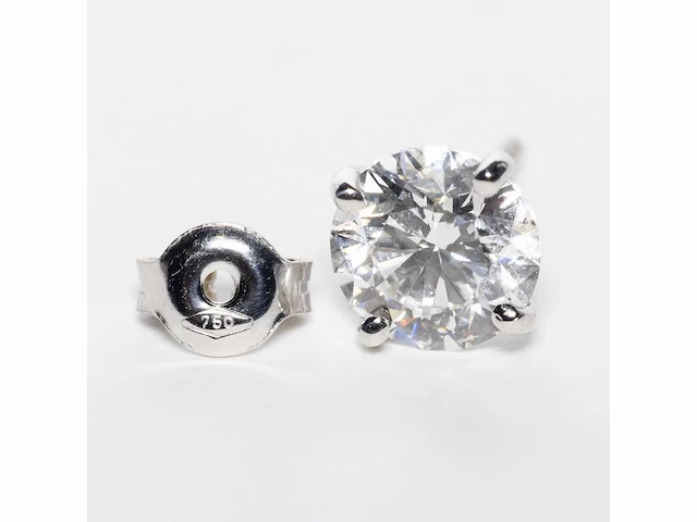 18 karaat witgouden oorbellen met 6,03 crt. diamant. - afbeelding 10 van  11