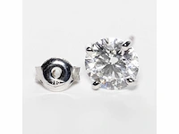 18 karaat witgouden oorbellen met 6,03 crt. diamant. - afbeelding 10 van  11