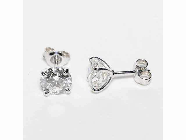 18 karaat witgouden oorstekers met 5,09 crt. diamant - afbeelding 8 van  9