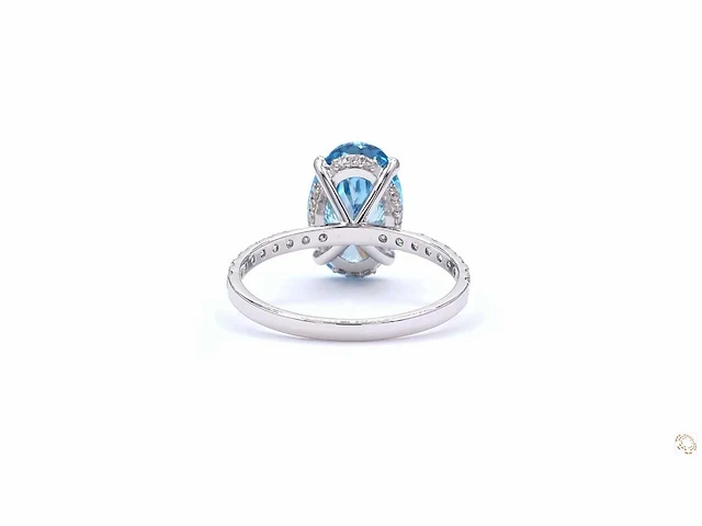 18 karaat witgouden ring met 3 crt. blauwe diamant - afbeelding 6 van  6