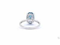 18 karaat witgouden ring met 3 crt. blauwe diamant - afbeelding 6 van  6