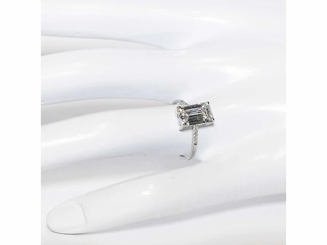 18 karaat witgouden ring met 3,07 crt. diamant. - afbeelding 13 van  18
